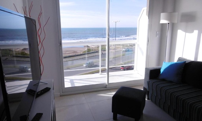 Barrio Constitución Apartamento | DEPTOS VIP en EDIFICIO FRENTE AL MAR-ZONA CONSTITUCION
