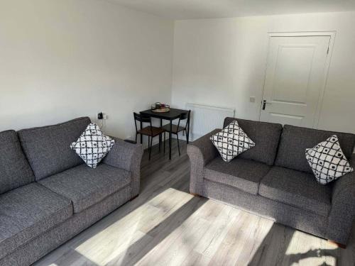 Littleover Casa | Derby House- 2 Bedrooms-Free Parking- Tv and Wifi