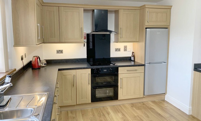Londonderry Casa | Derry City Brookhill House self catering, Culmore Road