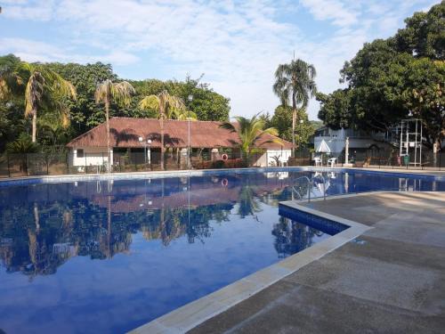Melgar Casa | Descansa en familia en Rio Bonito lleva tus mascotas