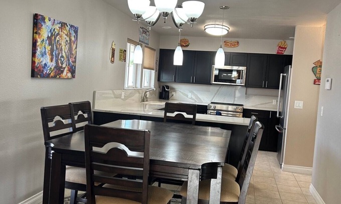 Desert Aire Casa | Desert Aire Oasis: Your ultimate retreat.