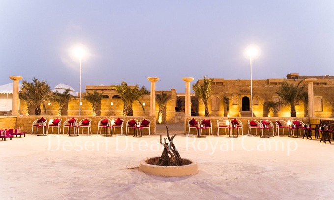 Amar Sagar Pol Otro | Desert Dream Royal Camp