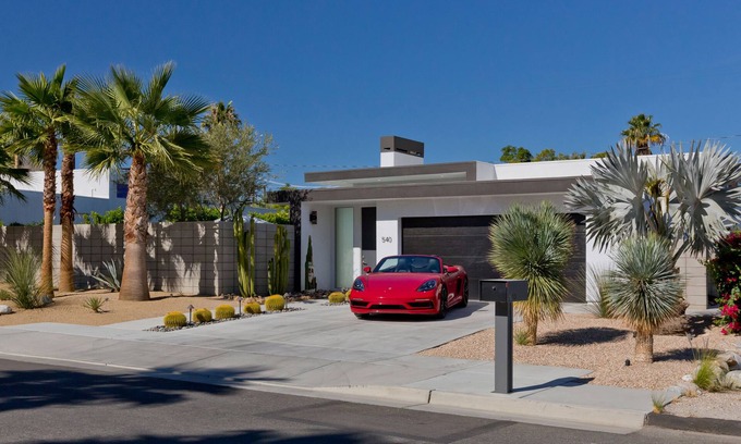 Racquet Club West Casa | Desert Haven Luxe Oasis with pool/jacuzzi, mountain views and minimalist design