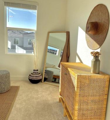 Terra Lago Casa | Desert Home Indio Lakefront Pool near Palm Springs