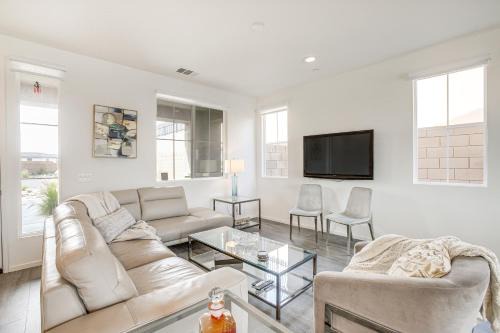 Desert Hot Springs Casa | Desert Hot Springs Vacation Home with Community Pool