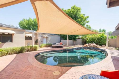 Camelback East Casa | Desert Oasis, 5BR Home with Pool and Firepit