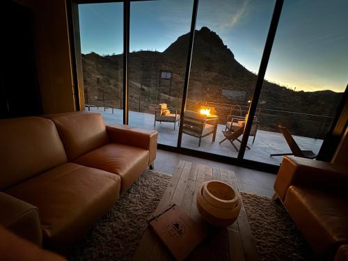 New River Casa | Desert Rain -Floating House