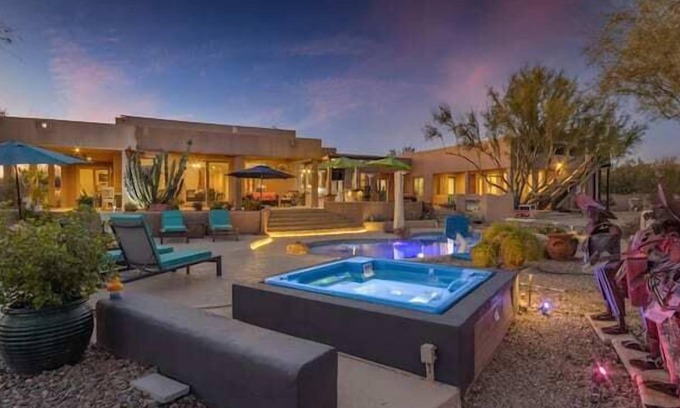 Scottsdale Casa | Desert Retreat with Dream Backyard - Separate Casita