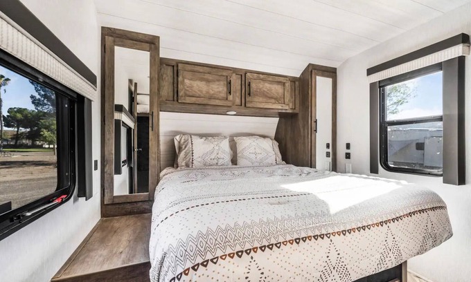 Jacumba Casa | Desert Tiny Home B29: Experience Serenity w/ Hiking & Shady Lounge Areas