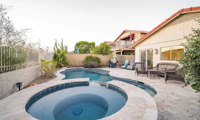 Ahwatukee Foothills Casa | Desert View Home, Pool & Hot Tub