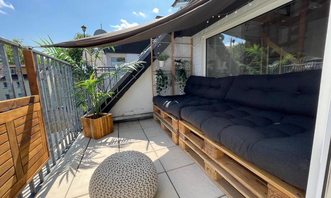 Frintrop Apartamento | Design Apartment am CentrO mit Homeoffice Balkon und WIFI