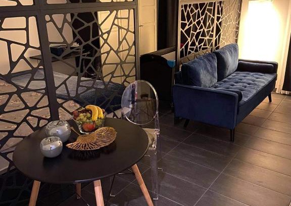 Favoriten Apartamento | Design-Apartment mit Klimaanlage & Top-Anbindung an der U1