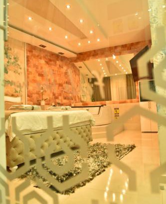Cuprija Apartamento | Design Apartment PREMIUM SPA LUX 4 STAR "DUBAI" Completely PRIVATE Wellness & Spa FREE INCLUDED Sauna & Jacuzzi & Salt Wall & Fire place & 3D Ceilings & Business WiFi & NETFLIX & Keyless code entry & FULL SMART APP & SECURE 2 Parking place