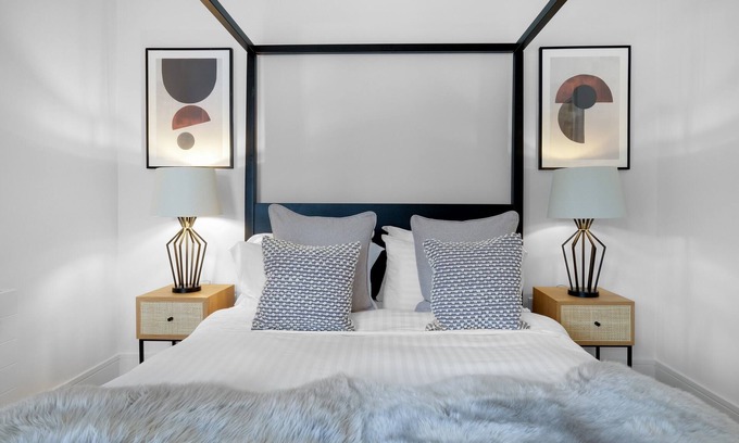 Reading Apartamento | Design-Led Luxurious Townhouse Prime Location W/ Parking