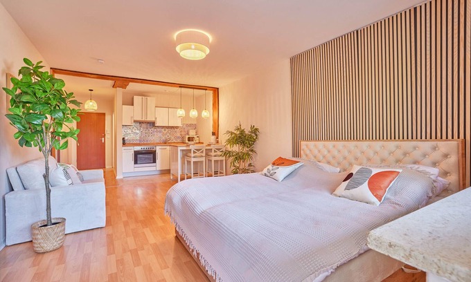 Neu-Isenburg Apartamento | Design Studio nahe Frankfurt Bahnhof & Flughafen