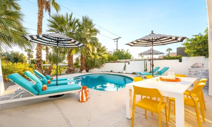 Chino Canyon Casa | Designer 4-Bedroom Home with Pool - LuxeLife!
