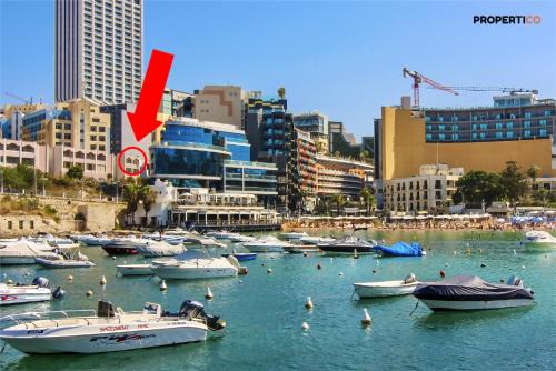 Paceville Apartamento | Designer - 60 Seconds to the Beach I Free Parking!