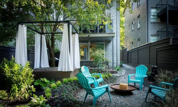 Inman Park Casa | Designer CityHome Terrace Level Garden unit with Hot Tub