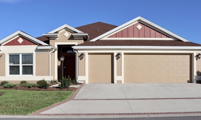 Wildwood Casa | Designer home minutes from Eastport area, near 7 golf courses, & pet friendly!