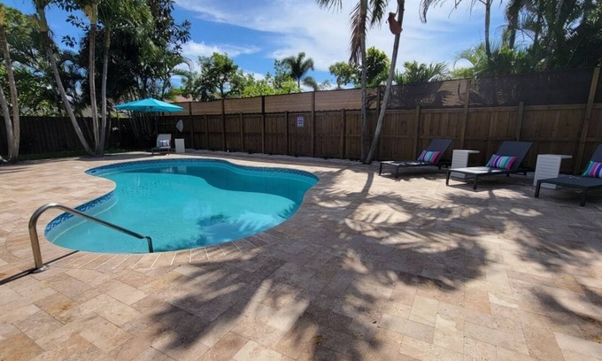 Boca Raton Casa | Designer House Heated Pool 3 mi. from the Beach & Downtown