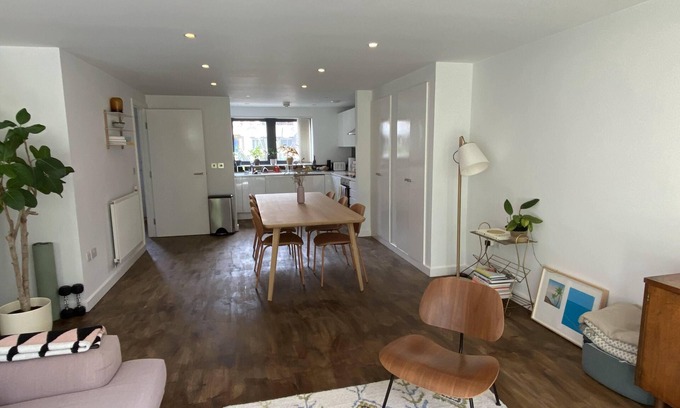 Hackney Casa | Designer House in Hip Dalston
