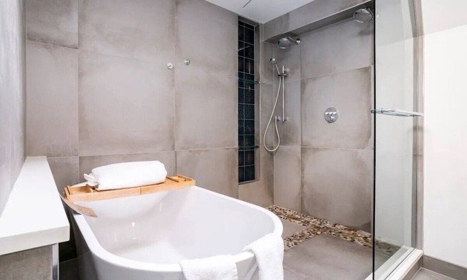Wicker Park Casa | Designer-renovated house in the heart of Wicker Park
