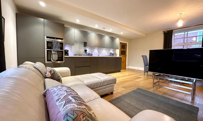 Bicester Apartamento | Desirable 2 Bedroom Apartment in Bicester that sleeps 5