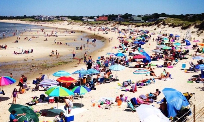 Barnstable Casa | Deseable retiro privado de Barnstable Village