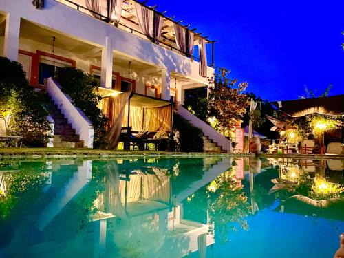 Velon Casa | Despoina's Maisonette at Rafaella Resort