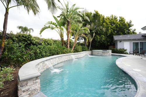 Orange Casa | Destination #39