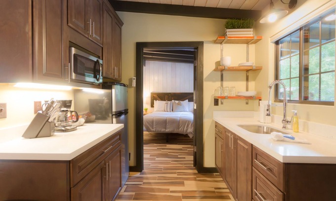 Sedona Apartamento | Destination Oak Creek 7 1 Bedroom Apts by RedAwning