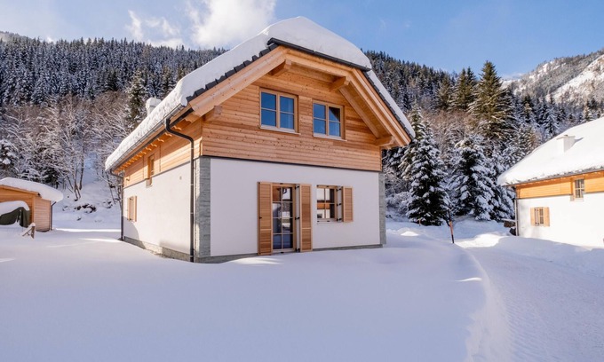 Donnersbachwald Chalet De Esquí | Detached chalet with Finnish sauna