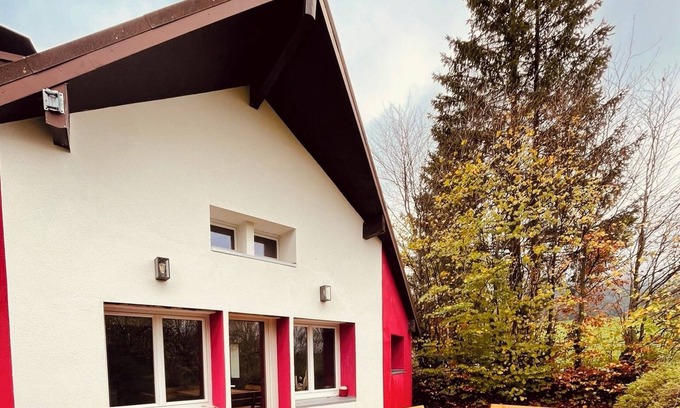 Metabief Chalet De Esquí | Detached chalet between lakes and mountains, close to all amenities