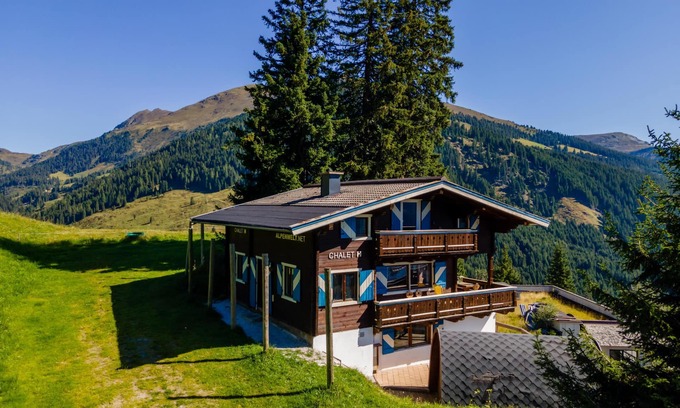 Konigsleiten Chalet De Esquí | Detached chalet on the slopes of Zillertal Arena