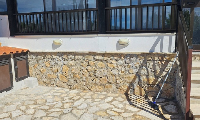 Gaeta Chalet De Esquí | Detached Chalet Sea View