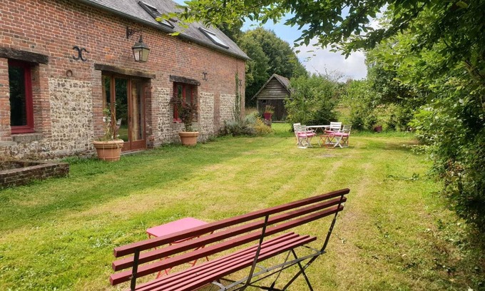 Saint-Germain-d'Aunay Casa | Detached house on a large country estate