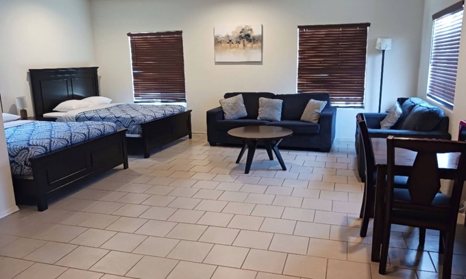 Three Rivers Casa | Detached Guest Room