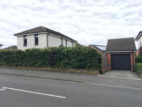 Sheffield Casa | Detached house for family
