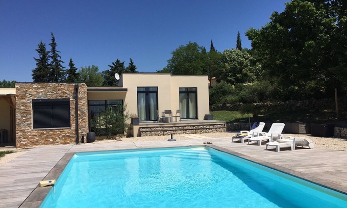 Brujas Casa | Casa unifamiliar con piscina privada en Ardeche provenzal en 2 hectáreas