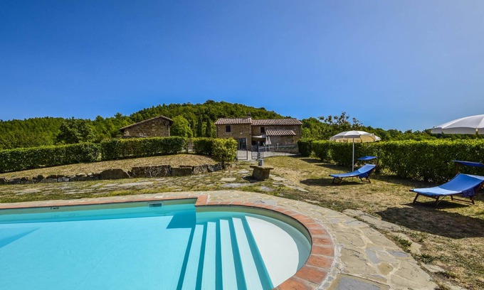 Lidarno Villa | Casa unifamiliar con piscina privada a 20 km de Perugia. Zona tranquila, vistas panorámicas.