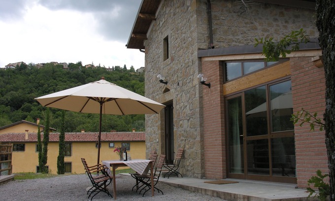 Castel del Piano Casa | Rústico independiente en una hermosa finca con piscina y cancha de tenis