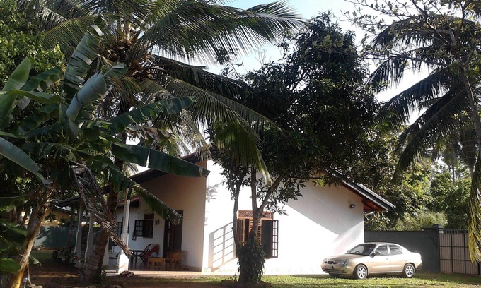 Nalagasdeniya Villa | Villa independiente con jardín en zona tranquila a solo 2 km de la playa