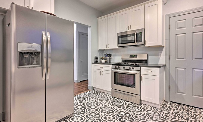 Detroit Apartamento | Detroit Vacation Rental: 8 Mi to Downtown!