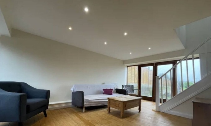 Much Birch Casa | Dews Barn, Country Half Acer Field Retreat