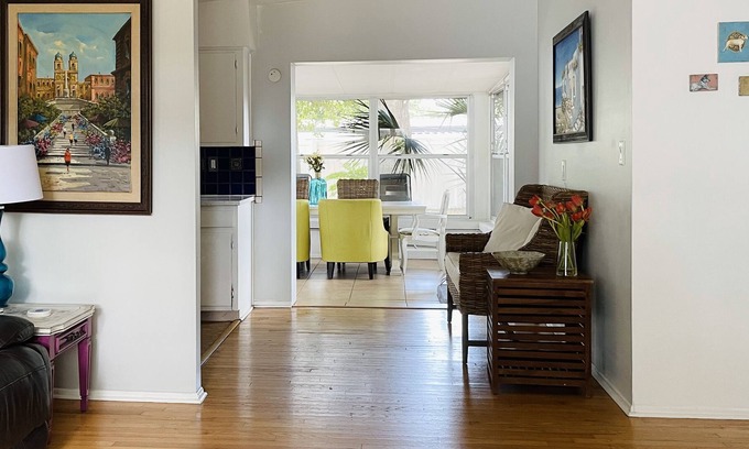 St. Petersburg - Clearwater Casa | Dex's St. Pete House- Pet Friendly Fenced-In Yard, St. Petersburg, FL