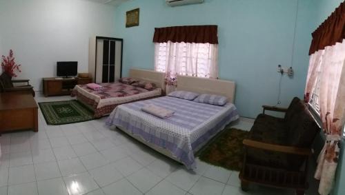 Kampung Bolok Casa | Dhia Irdina Homestay