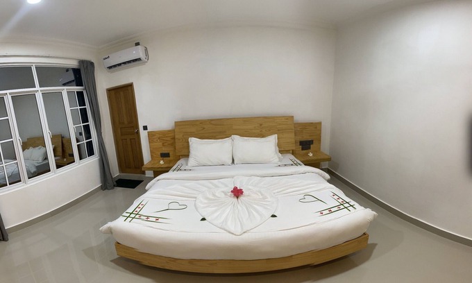 Rinbudhoo Casa | Dhonveli Inn Bandidhoo