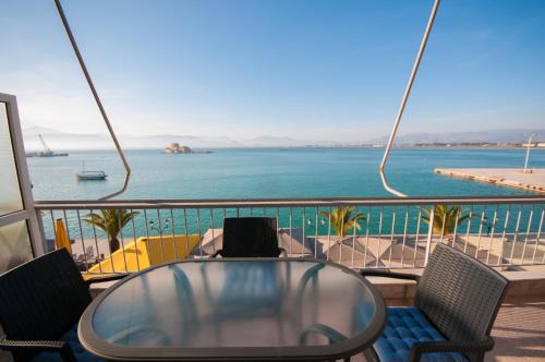 Nafplio Apartamento | Di fronte alla fortezza