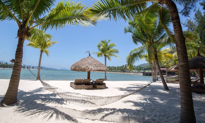 Nha Trang Hotel | Diamond Bay Resort and Spa