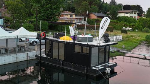 Lisanza Alquiler De Eote | DIAMOND Bigigio House Boat